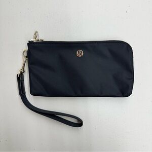 Lululemon Black Wristlet - like new!